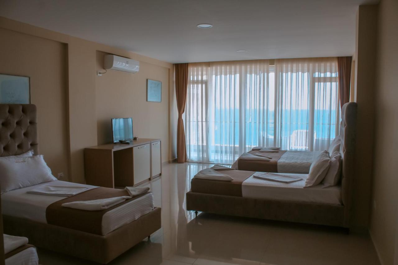 Hotel Frojd - Beach Front Resort Шенджин Экстерьер фото