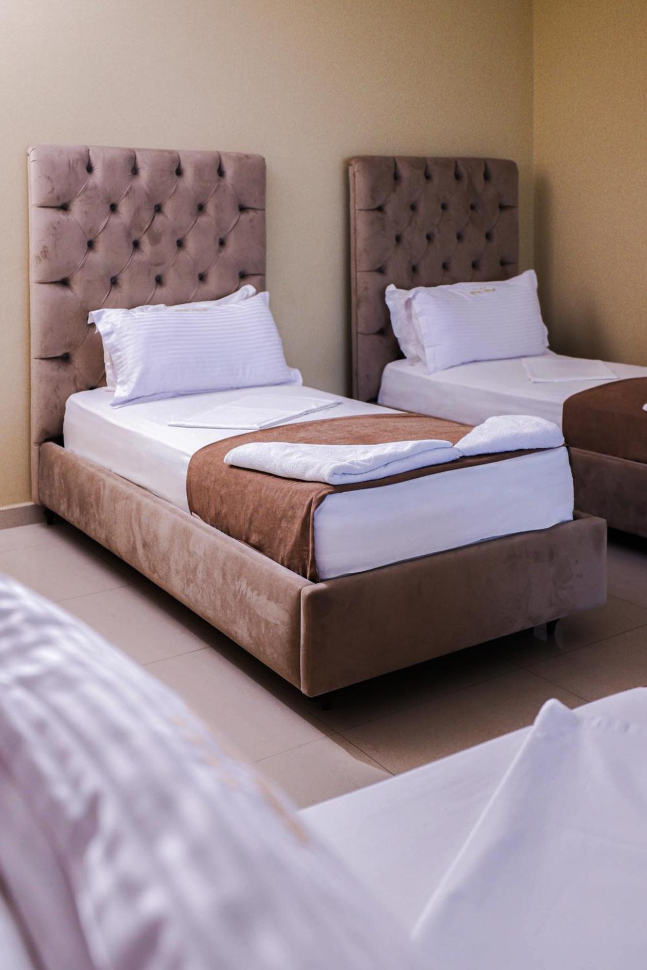 Hotel Frojd - Beach Front Resort Шенджин Экстерьер фото